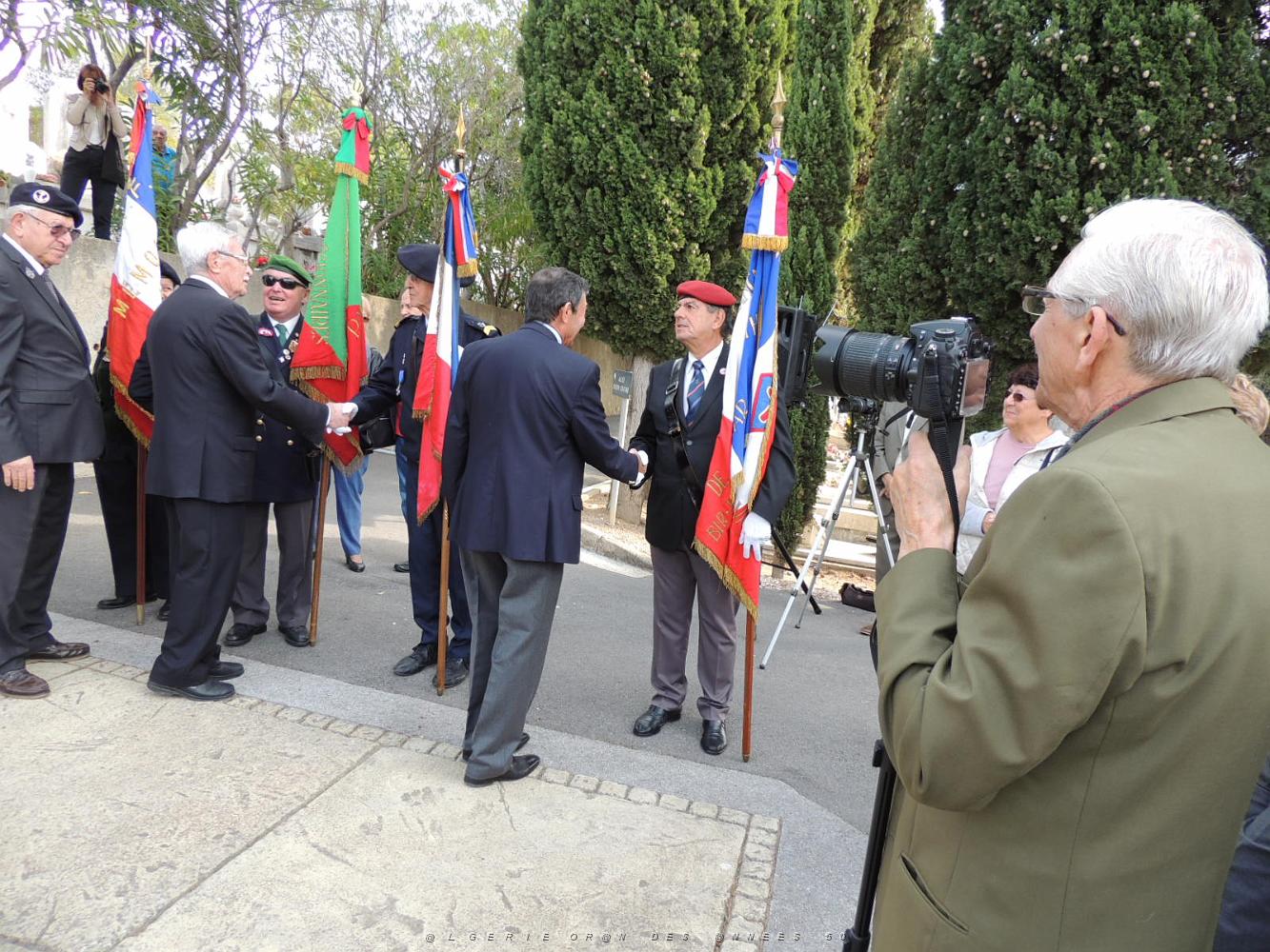 2017 11 02 HYERES CEREMONIE DE TOUSSAINT STELE DE NOS DEFUNTS (41).JPG -           